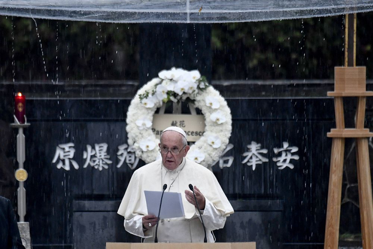 Papież Franciszek przemawia w Parku Pokoju. Nagasaki, 24.11.2019. Fot. PAP/EPA