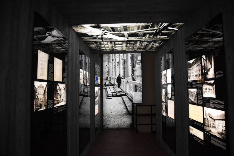 Wystawa „Wawel odzyskany”. Fot. PAP/J. Bednarczyk
