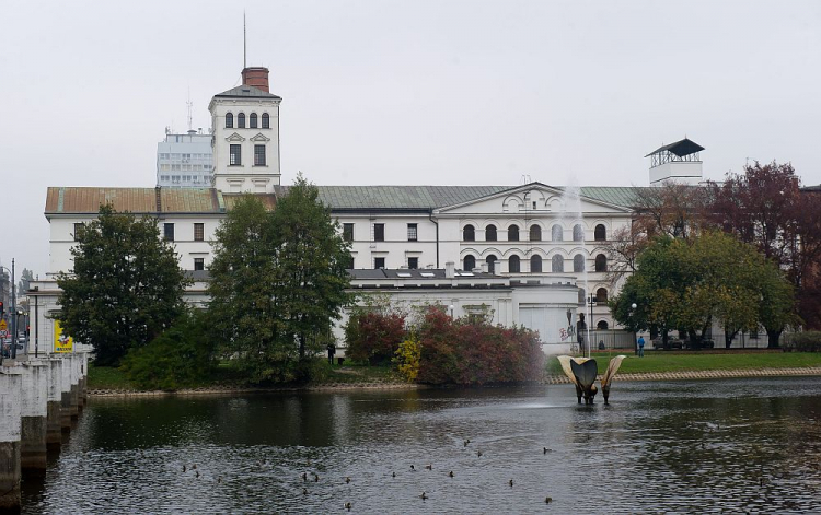 Centralne Muzeum Włókiennictwa w łódzkiej Białej Fabryce zbudowanej przez Ludwika Geyera. Fot. PAP/G. Michałowski