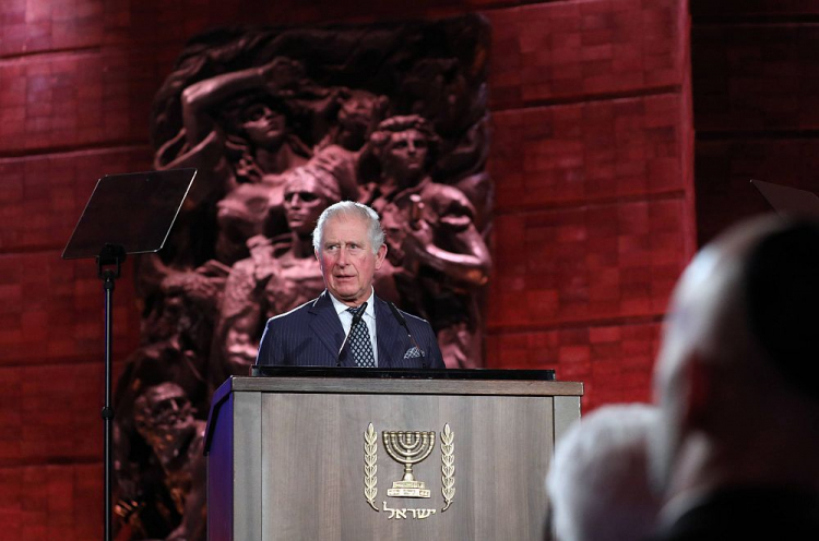 Książę Karol podczas V Światowego Forum Holokaustu. Fot. PAP/EPA