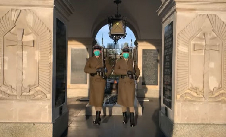 Grób Nieznanego Żołnierza w Warszawie. Fot. Dowództwo Garnizonu Warszawa