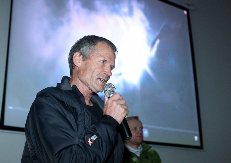 Zawoja (woj. małopolskie), 28.12.2014. Himalaista, pięciokrotny zdobywca Everestu Ryszard Pawłowski. Fot. PAP/S. Rozpędzik