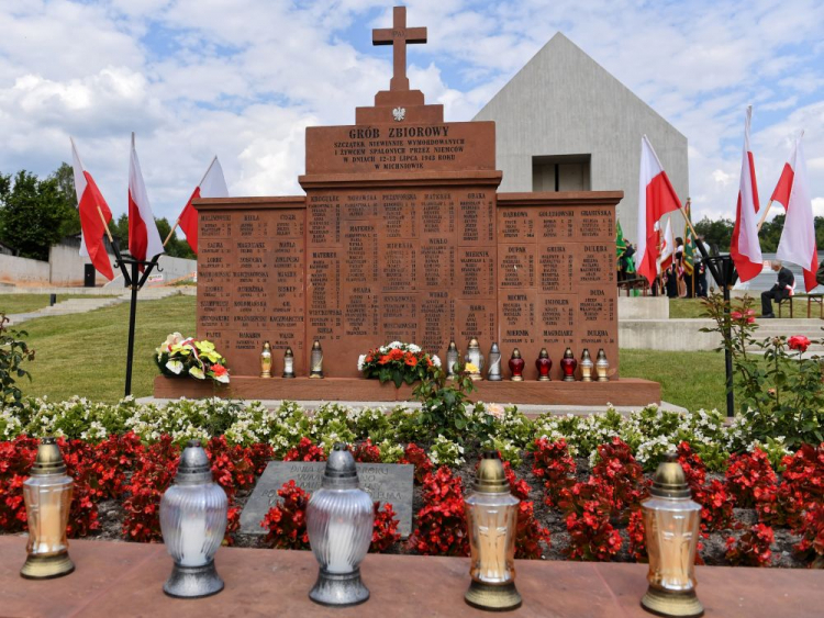 Mauzoleum Martyrologii Wsi Polskich w Michniowie. Fot. PAP/P. Polak