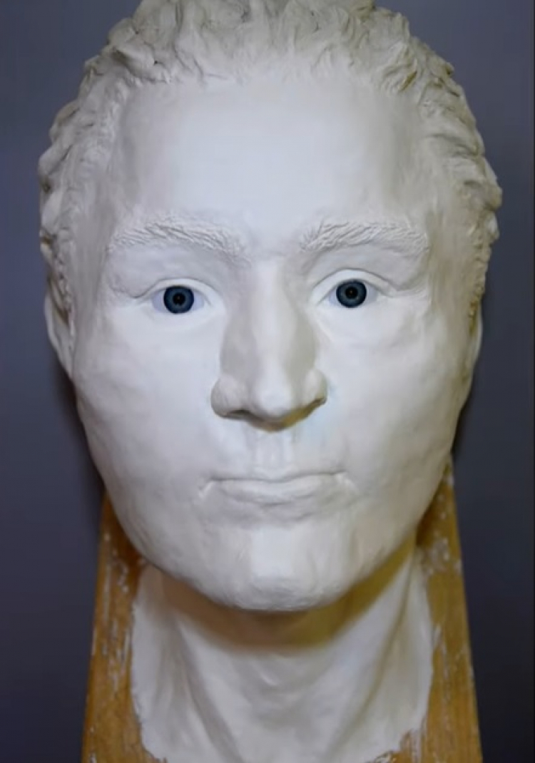Rekonstrukcja twarzy mieszkańca Dzwonowa sprzed 500 lat. Źródło: YouTube