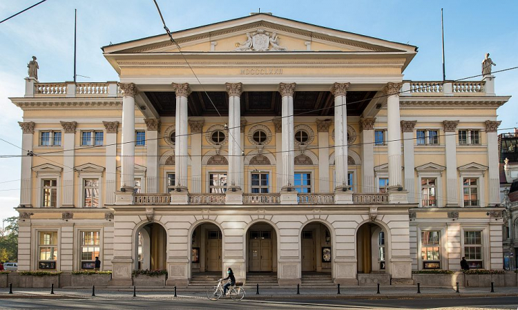 Opera Wrocławska. Fot. PAP/M. Kulczyński