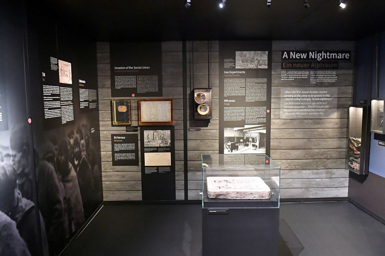 Wystawa „Ochotnik. Witold Pilecki i jego misja w Auschwitz” w Instytucie Pileckiego w Berlinie. Fot. PAP/M. Bielecki