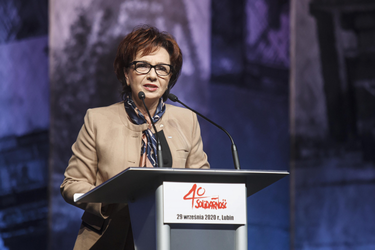 Lubin, 29.09.2020. Marszałek Sejmu RP Elżbieta Witek podczas sesji popularnonaukowej „Solidarność w Zagłębiu Miedziowym z perspektywy 40-lecia”. PAP/A. Koźmiński