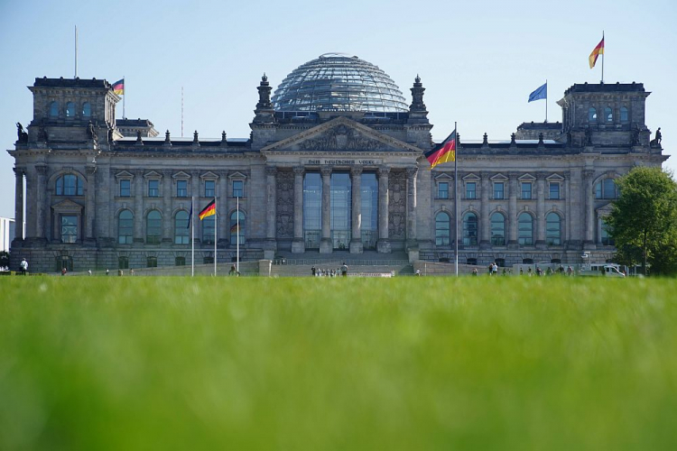 Bundestag. Fot. PAP/EPA