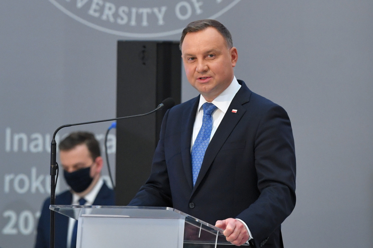 Warszawa, 01.10.2020. Prezydent Andrzej Duda podczas inauguracji roku akademickiego 2020/2021 na Politechnice Warszawskiej. PAP/R. Pietruszka