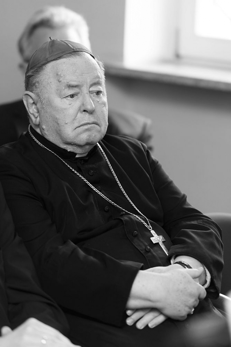 Bp Bogdan Wojtuś. Fot. PAP/J. Kaczmarczyk