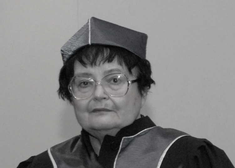 Gdańsk, 2007-02-22. Prof. dr.hab. Maria Bogucka podczas uroczystości wręczenia doktoratu h.c. Uniwersytetu Gdańskiego. Fot.S. Kraszewski