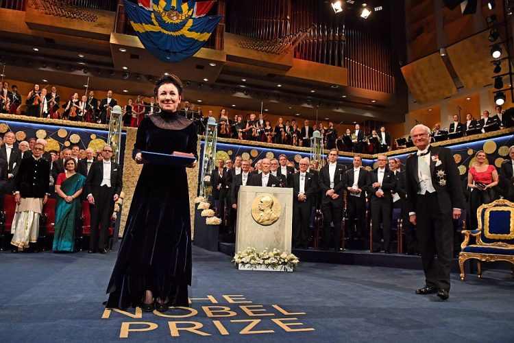 Olga Tokarczuk odebrała literacką Nagrodę Nobla. 10.12.2019. Fot. PAP/EPA
