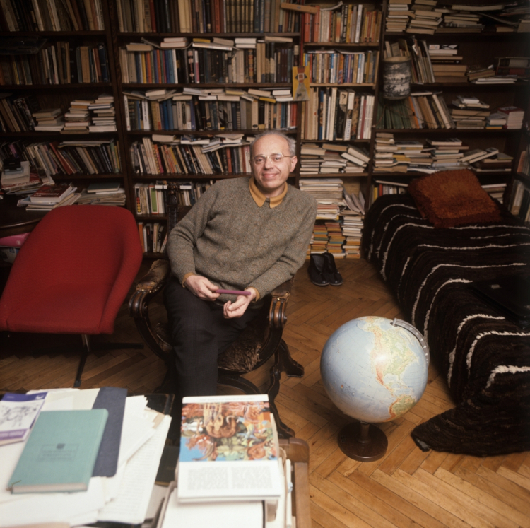 Stanisław Lem. W 2021 r. ukaże się biografia pisarza autorstwa Wojciecha Orlińskiego. Fot. PAP/I. Jarosińska