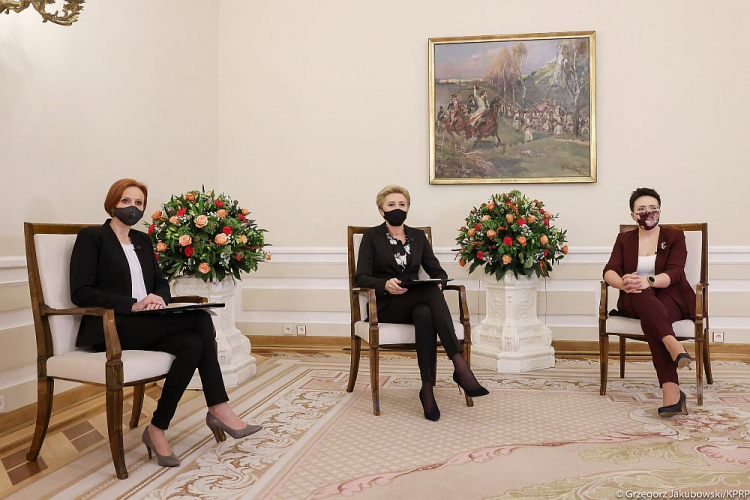 Dyskusja o języku w pandemii w Pałacu Prezydenckim. Fot. Grzegorz Jakubowski / KPRP
