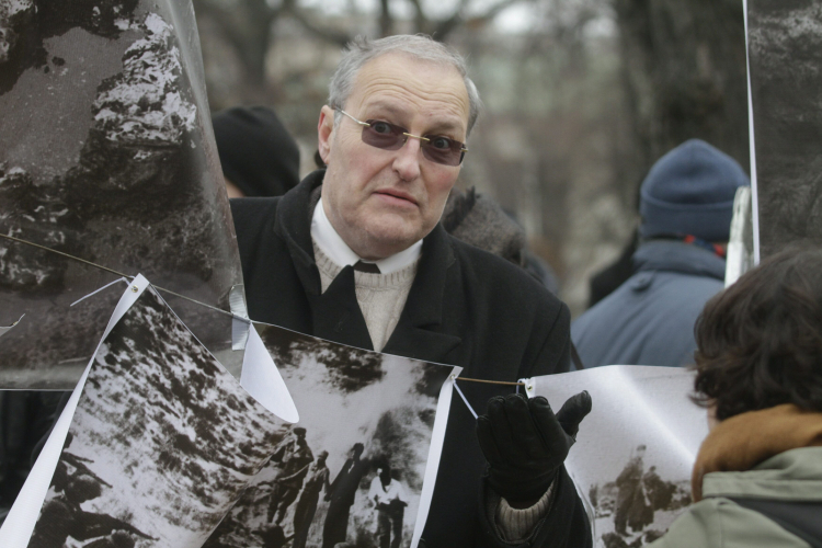 Łotwa 16.03.2013. Efraim Zuroff. Fot. PAP/EPA