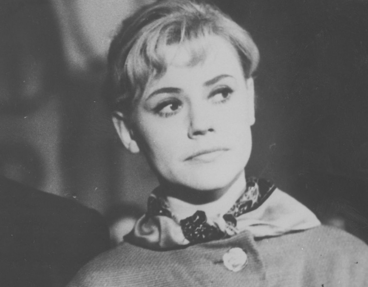 Polska, 1964. Ewa Wawrzoń. Plakat z filmu "Dwa żebra Adama". Fot./PAP