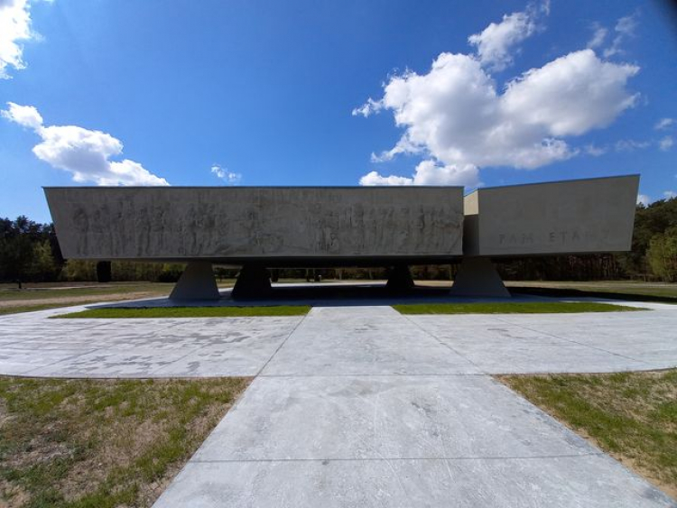 Wirtualne Zwiedzanie Muzeum B Niemieckiego Obozu Zagłady Kulmhof W Chełmnie Nad Nerem Dzieje 8781