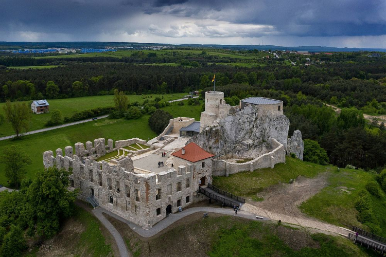 Zamek w Rabsztynie. 29.05.2021. Fot. PAP/Ł. Gągulski