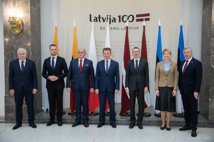 Spotkanie ministrów spraw zagranicznych i obrony narodowej Polski oraz państw bałtyckich w Rydze. Źródło: www.twitter.com/MSZ_RP