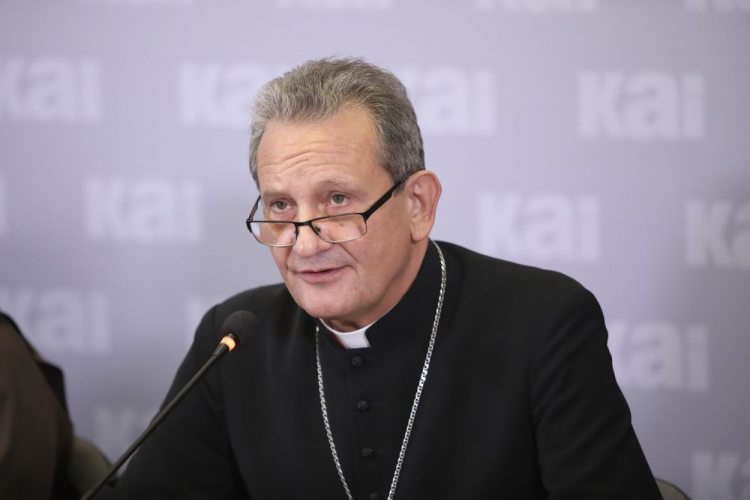 Bp Rafał Markowski. Fot. PAP/W. Olkuśnik