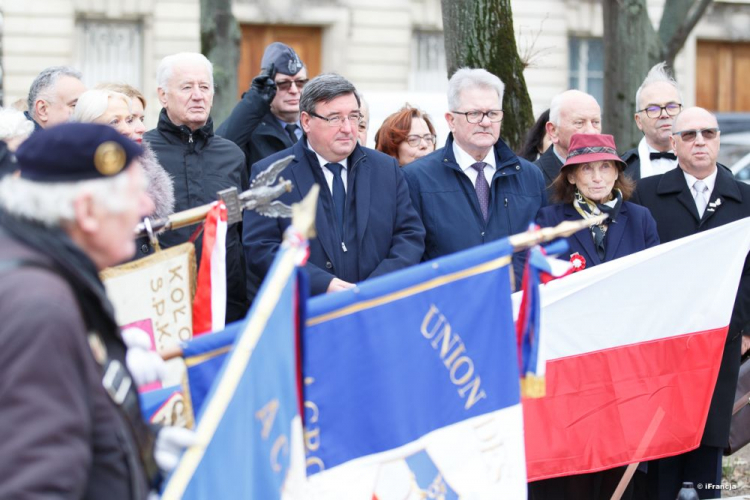 Upamiętnienie 40. rocznicy stanu wojennego w Paryżu. Źródło: Ambasada RP w Paryżu