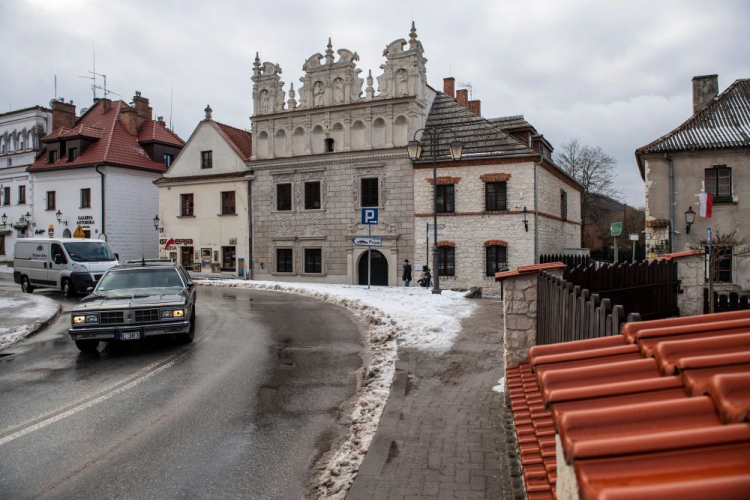 Siedziba Muzeum Nadwiślańskiego – Kamienica Celejowska przy ul. Senatorskiej w Kazimierzu Dolnym. Fot. PAP/W. Jargiło