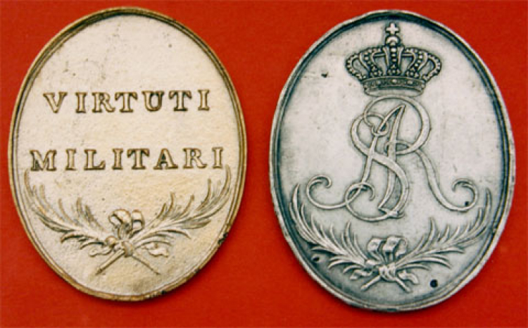 Medal Virtuti Militari z 1792 r. Źródło: Wikipedia Commons