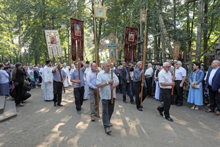 Grabarka, 19.08.2021. Uroczystości Święta Przemienienia Pańskiego w prawosławnym sanktuarium na św. Górze Grabarce. Fot. PAP/A. Reszko