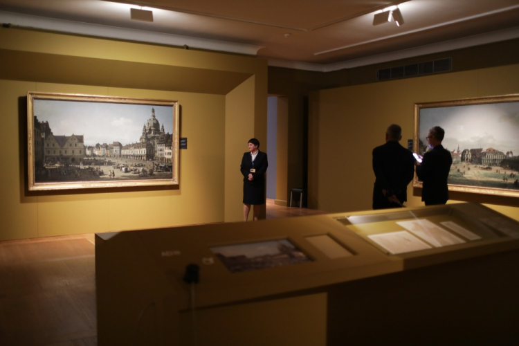 Wystawa „Bernardo Bellotto. W 300. rocznicę urodzin malarza” otwarta na Zamku Królewskim w Warszawie. Fot. PAP/A. Zawada