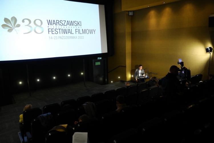 Dyrektor Warszawskiego Międzynarodowego Festiwalu Filmowego Stefan Laudyn na konferencji prasowej nt. 38. WFF. Fot. PAP/R. Guz 