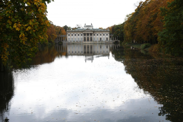 Pałac na Wodzie w Łazienkach Królewskich. Fot. PAP/R. Guz