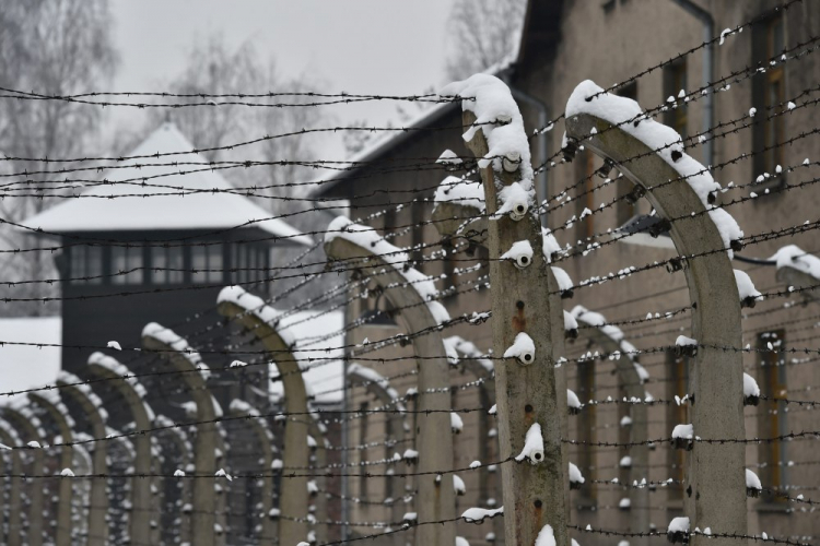 Były niemiecki obóz koncentracyjny Auschwitz. Fot. PAP/J. Bednarczyk