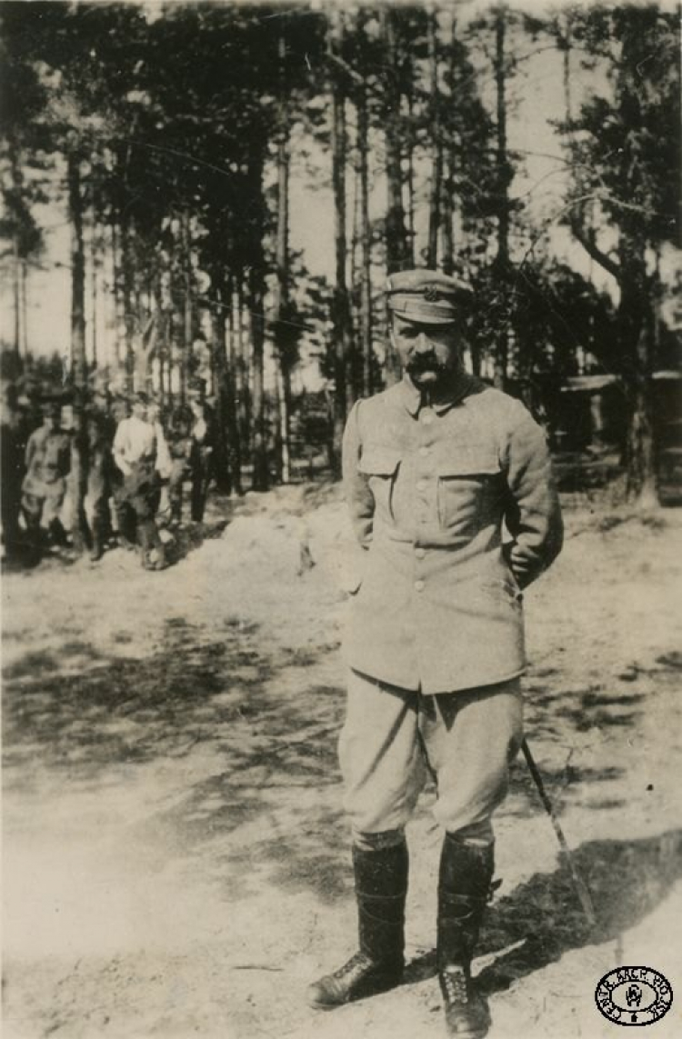 Komendant Józef Piłsudski. Pozycje pod Kostiuchnówką. Czerwiec 1916 r. Źródło: CAW