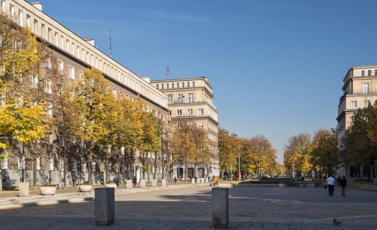 Plac Centralny im. Ronalda Reagana w Krakowie – centralne miejsce Nowej Huty. Fot. PAP/J. Ochoński