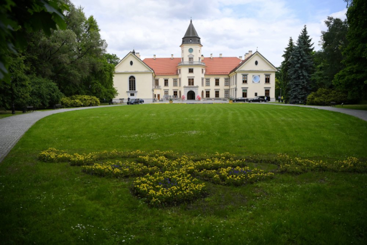 Muzeum Historyczne Miasta Tarnobrzega na Zamku w Dzikowie. Fot. PAP/D. Delmanowicz