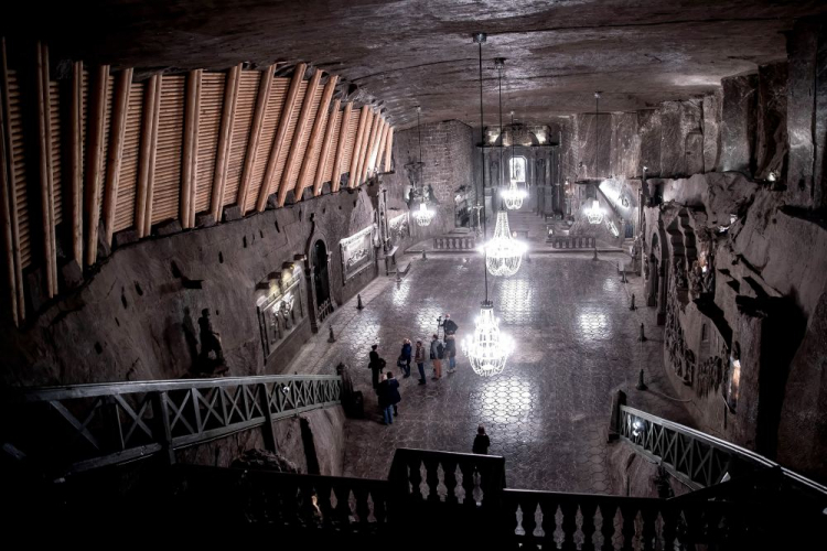 Kaplica św. Kingi w kopalni soli w Wieliczce. Fot. PAP/Ł. Gągulski