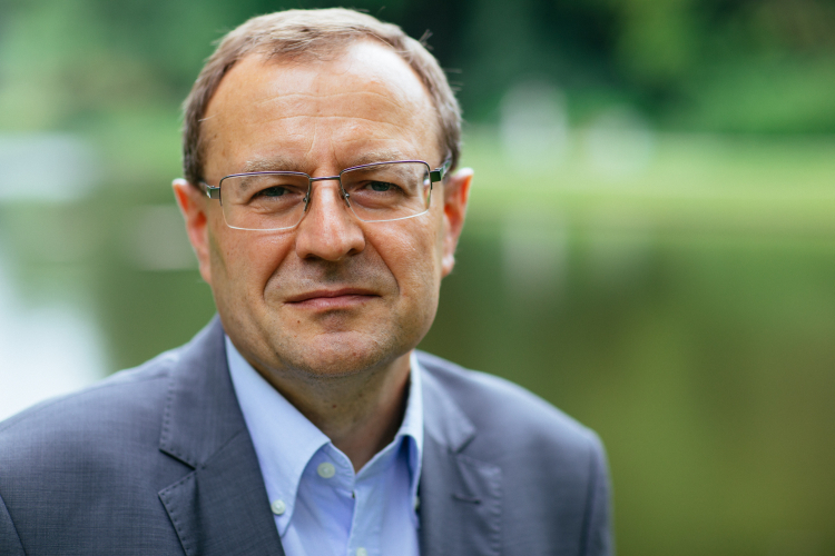 Prof. Antoni Dudek. Fot. PAP/A. Zawada