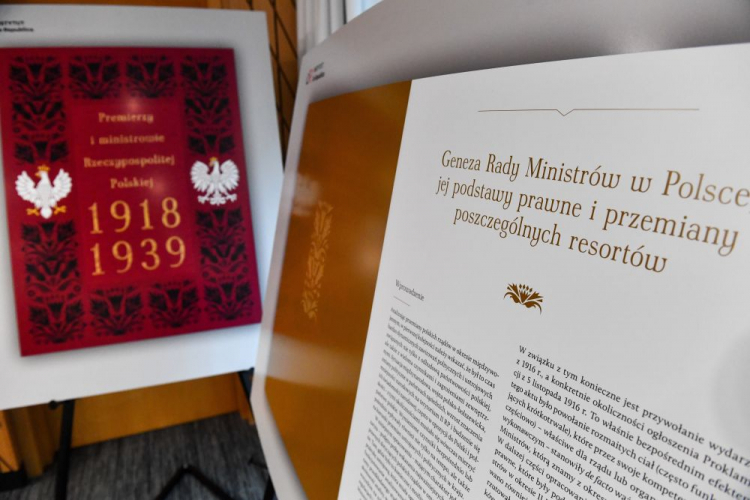 Warszawa, 19.09.2023. Spotkanie promujące najnowszą książkę pt. „Premierzy i ministrowie Rzeczypospolitej Polskiej 1918–1939” Instytutu De Republica. Fot. PAP/P. Nowak