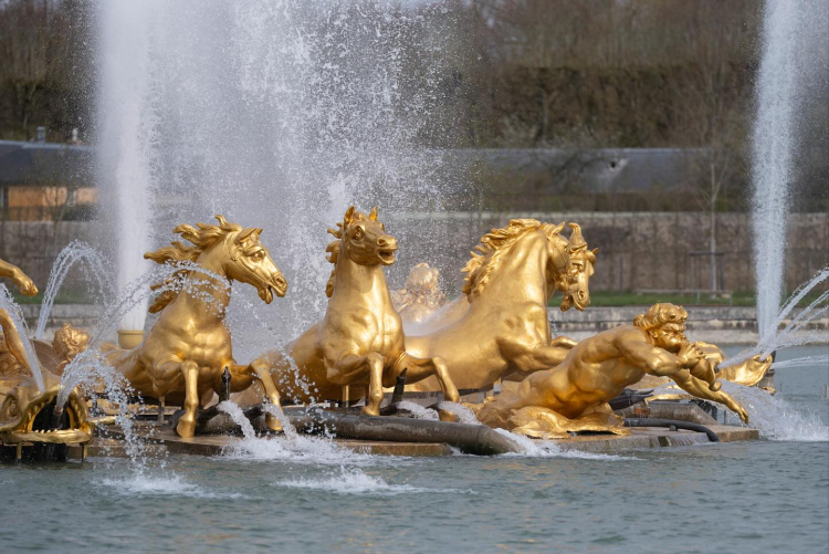 Złoty rydwan Apollina w Wersalu. Fot. Facebook Château de Versailles.