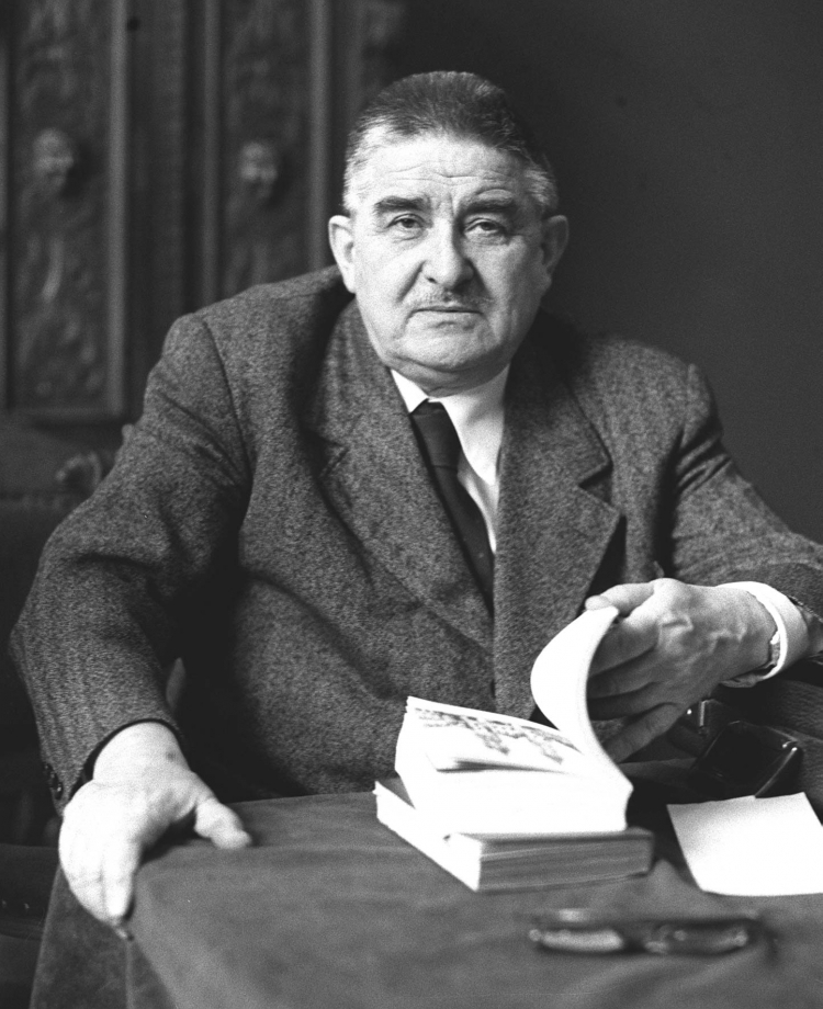 Dyrektor Muzeum Uniwersytetu Jagiellońskiego historyk sztuki prof. Karol Estreicher w 1980 r. Fot. PAP/T. Sochor