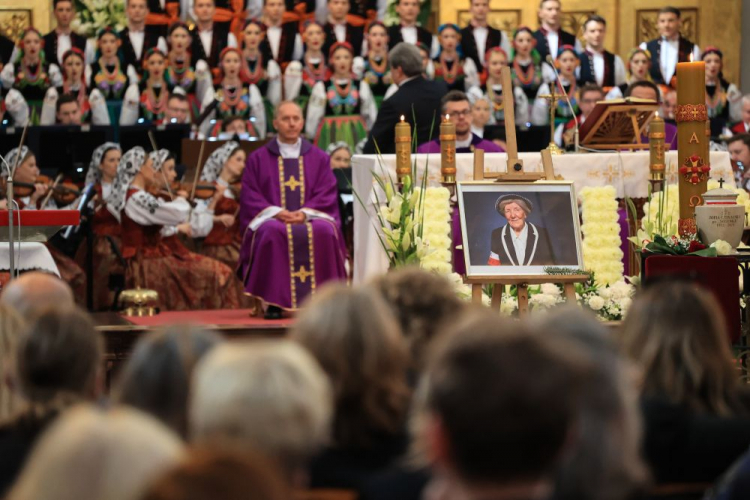 Uroczystości pogrzebowe Zofii Czekalskiej "Sosenki". Fot. PAP/S. Pulcyn