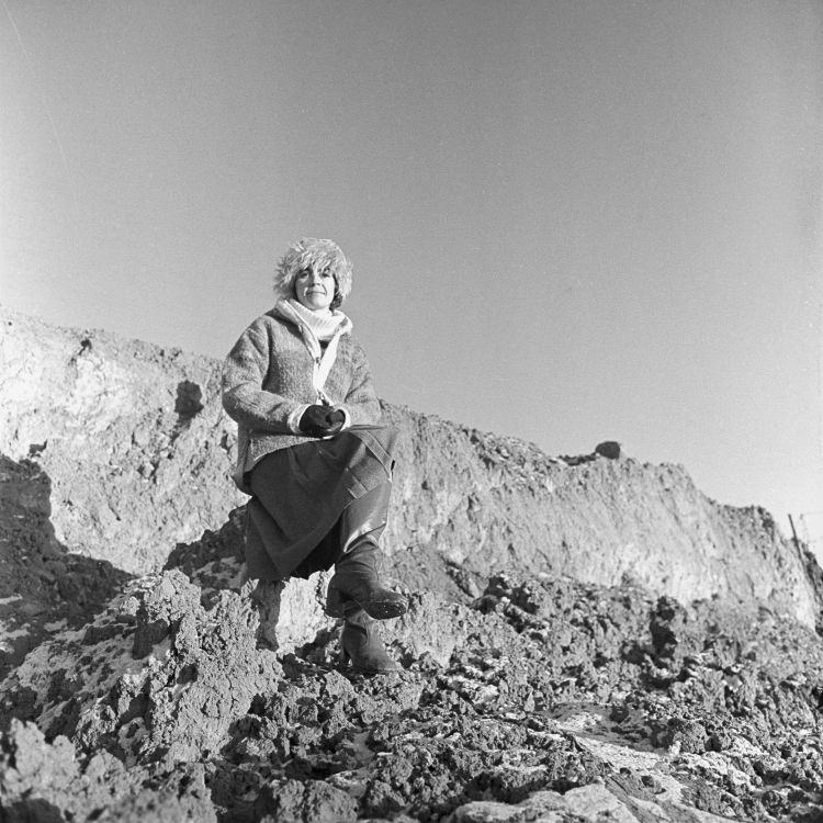 Himalaistka Wanda Rutkiewicz w 1979 r. Fot. PAP/J. Łysyszyn 