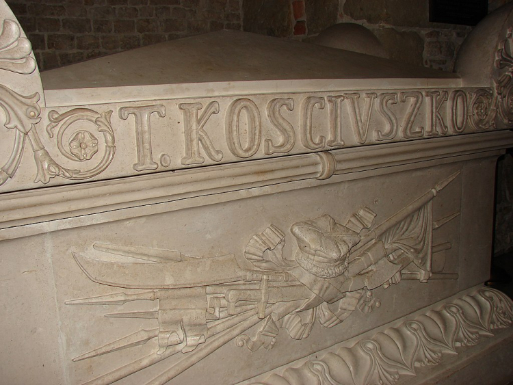 Grób Kościuszki w Krypcie św. Leonarda na Wawelu. Fot. Wikipedia.