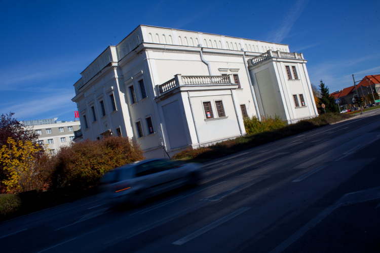 Budynek dawnej synagogi w Kielcach. mw/obm PAP/Michał Walczak