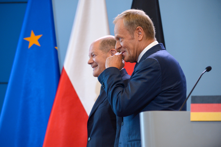 Premier Donald Tusk i kanclerz Olaf Scholz, fot. PAP/M. Obara