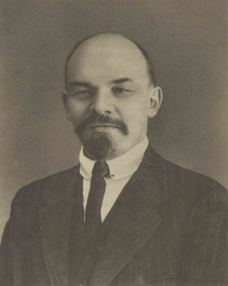 Włodzimierz Lenin. Źródło: CBN Polona