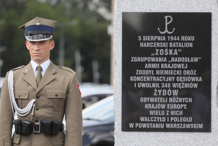 Pomnik upamiętniający zdobycie Gęsiówki przez powstańców warszawskich, fot. PAP/P. Supernak
