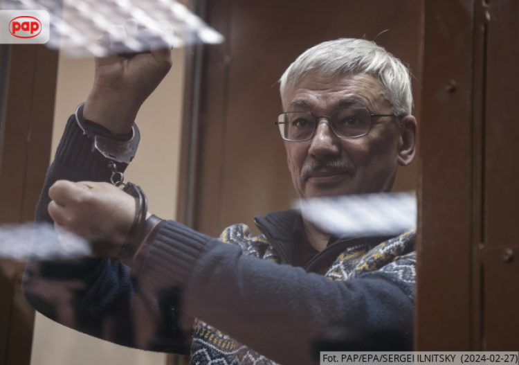 Współzałożyciel organizacji Memoriał Oleg Orłow. PAP/EPA/Sergei Ilnitsky