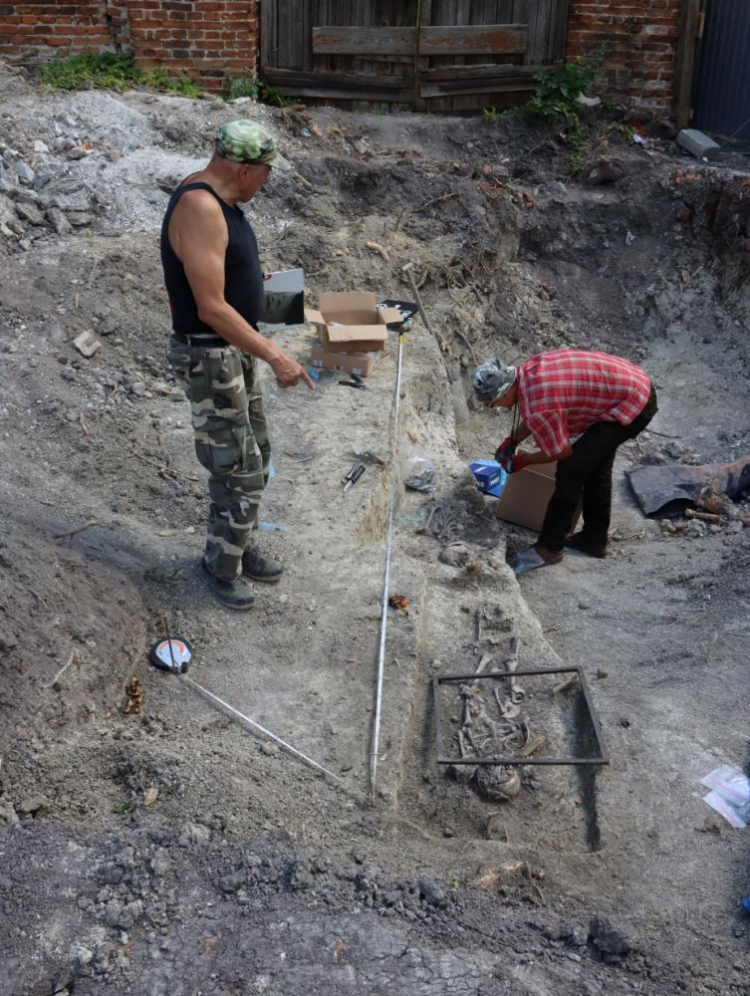 Chełm, dawne ogrody biskupów unickich, pochówki w trakcie badań archeologicznych. Fot. archiwum Delegatury WUOZ w Chełmie. Źródło: Wojewódzki Urząd Ochrony Zabytków w Lublinie