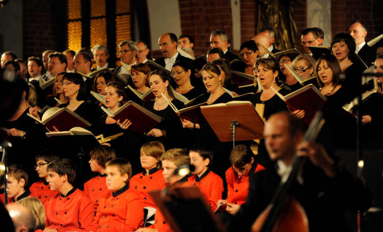 Koncert dedykowany twórcy Wratislavii Cantans - Andrzejowi Markowskiemu w 2010 r. Fot. PAP/G. Hawałej 